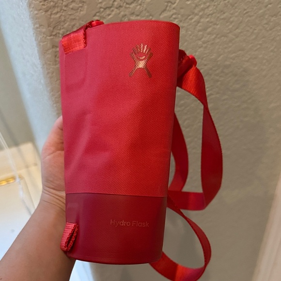 Hydro Flask Red Water Bottle Bag - Picture 1 of 1